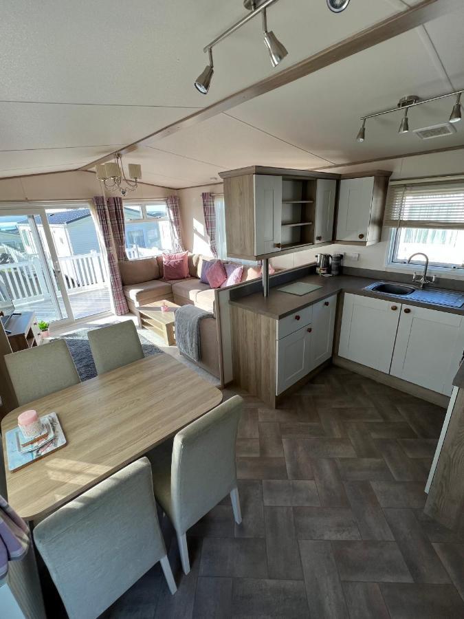 Anchors Rest - Family Caravan - Haven Lytchett Minster المظهر الخارجي الصورة