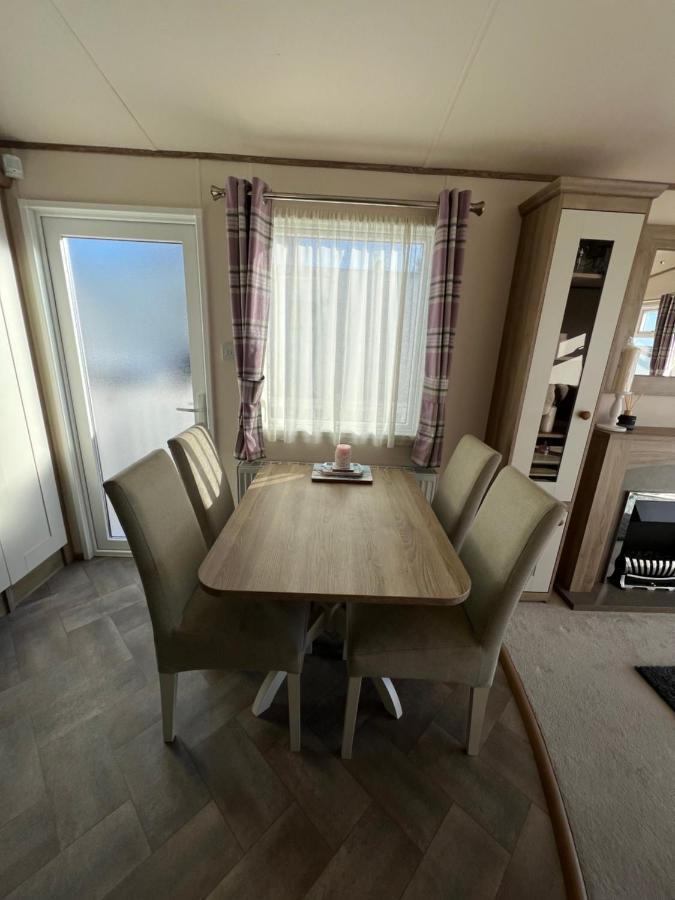 Anchors Rest - Family Caravan - Haven Lytchett Minster المظهر الخارجي الصورة