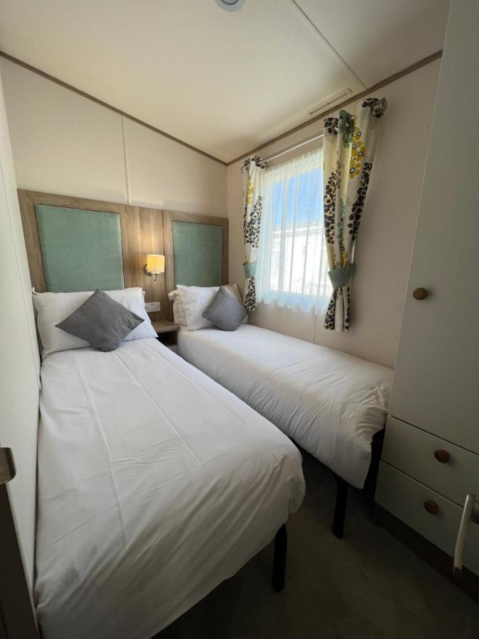 Anchors Rest - Family Caravan - Haven Lytchett Minster المظهر الخارجي الصورة